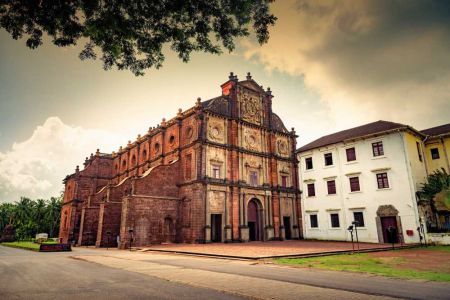 Basilica of Bom Jesus - Sha Travels