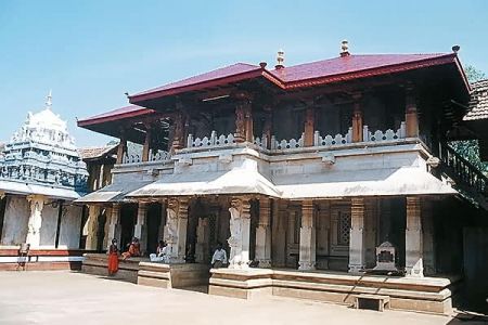 Kollur Mookambika Temple - Sha Travels